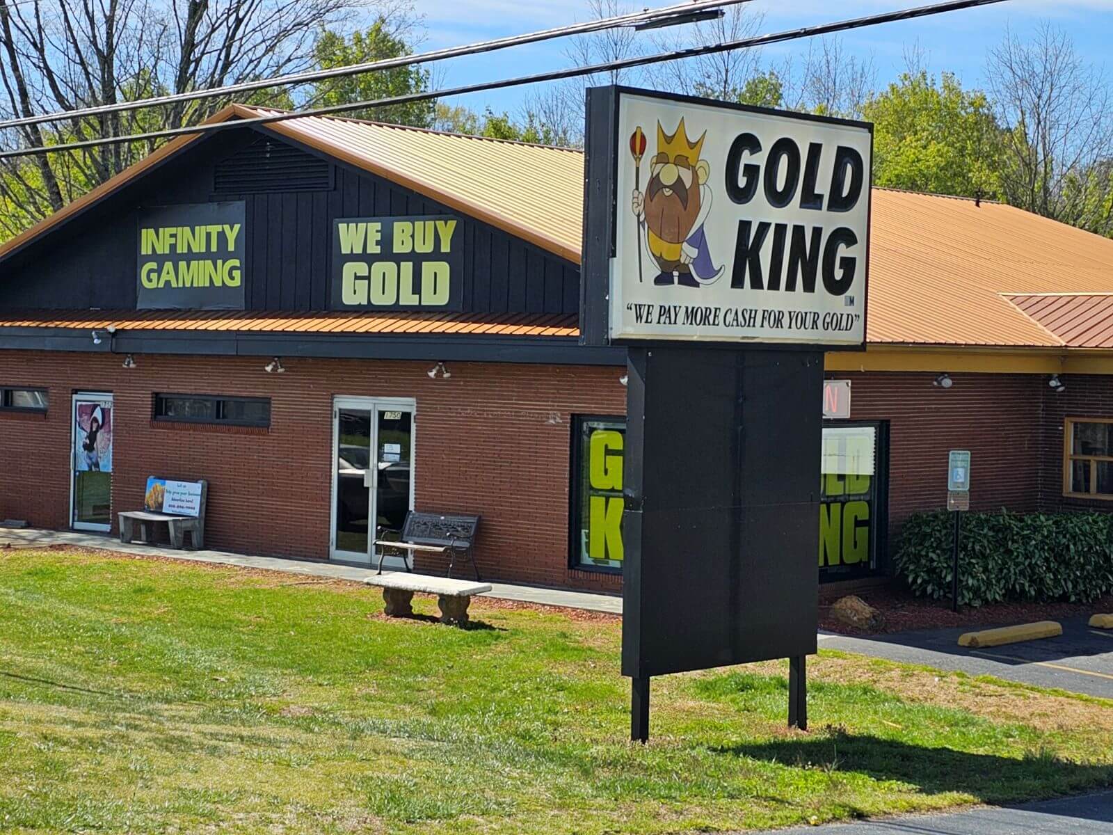 The Gold King Name Board and Store